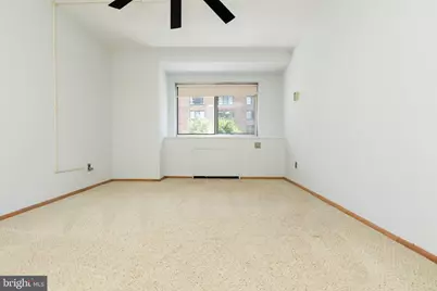 730 24th Street NW #414, Washington, DC 20037 - Photo 8
