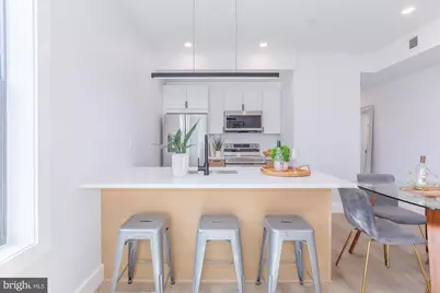 1012 17th Place NE #4, Washington, DC 20002 - Photo 6