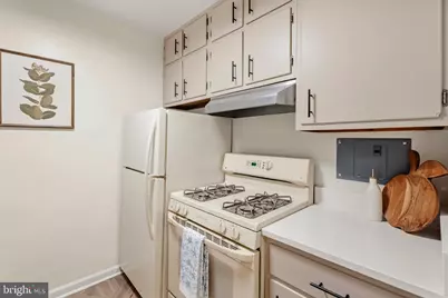 [Address not provided], Washington, DC 20016 - Photo 18