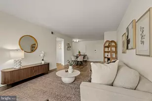 3114 Wisconsin Ave NW, Washington, DC 20016 - Photo 2