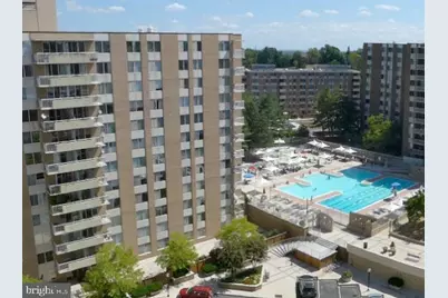 3001 Veazey Terrace NW #1320, Washington, DC 20008 - Photo 2