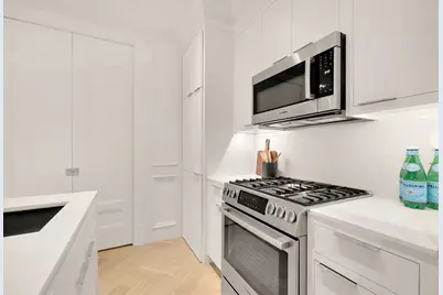 2007 Wyoming Avenue NW #16, Washington, DC 20009 - Photo 8