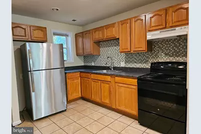 505 44th Street NE #B, Washington, DC 20019 - Photo 6