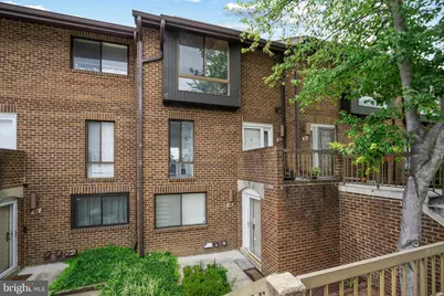 42 Hawthorne Court NE #42, Washington, DC 20017 - Photo 2