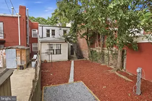 2015 4th St NE, Washington, DC 20002 - Photo 34