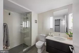 1401 R St NW, Washington, DC 20009 - Photo 12