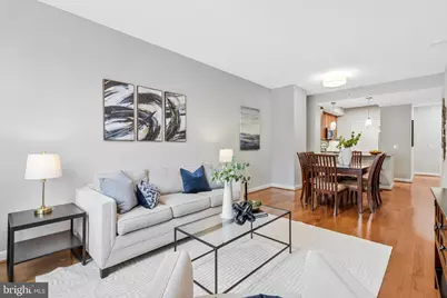 400 Massachusetts Avenue NW #803, Washington, DC 20001 - Photo 2