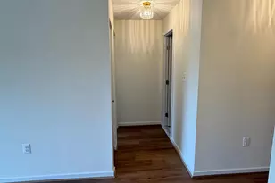 2111 Wisconsin Ave NW, Washington, DC 20007 - Photo 10