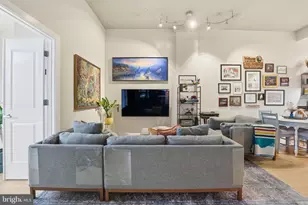 2328 Champlain Street NW, Washington, DC 20009 - Photo 18