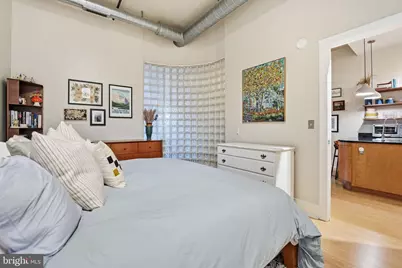 2328 Champlain Street NW #302, Washington, DC 20009 - Photo 32