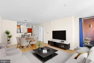 915 E St NW, Washington, DC 20004 - Photo 16