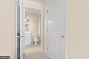 915 E St NW, Washington, DC 20004 - Photo 24