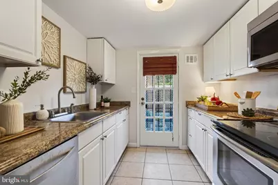 1633 New Jersey Avenue NW, Washington, DC 20001 - Photo 10