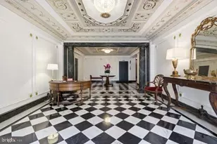 1026 16th St NW, Washington, DC 20036 - Photo 4