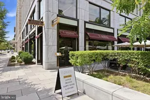 1026 16th St NW, Washington, DC 20036 - Photo 30
