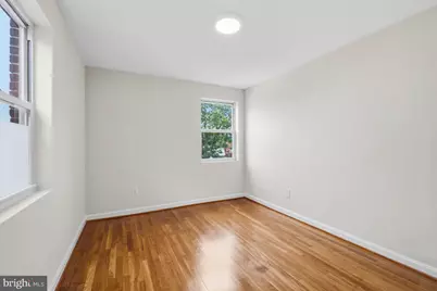 626 Independence Avenue SE #304, Washington, DC 20003 - Photo 18