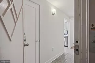 1727 R St NW, Washington, DC 20009 - Photo 16