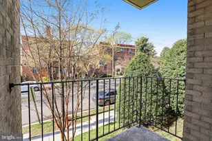 4555 MacArthur Blvd NW, Washington, DC 20007 - Photo 14