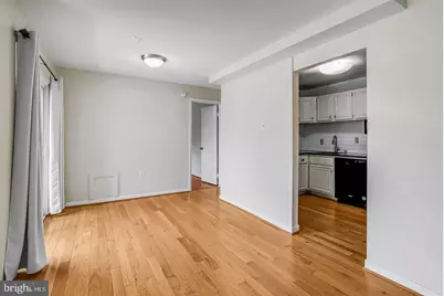 4555 Macarthur Boulevard NW #103, Washington, DC 20007 - Photo 6