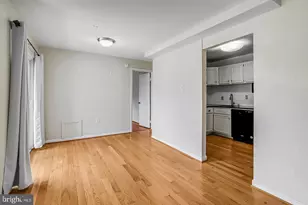 4555 MacArthur Blvd NW, Washington, DC 20007 - Photo 6