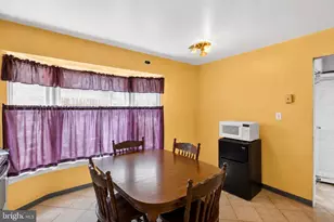 1915 Valley Terrace SE, Washington, DC 20032 - Photo 6