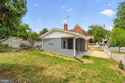 1101 46th Place SE, Washington, DC 20019 - Photo 30