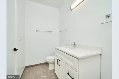 1016 17th Place NE #203, Washington, DC 20002 - Photo 28