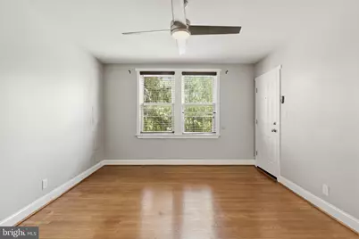 1231 Penn Street NE #4, Washington, DC 20002 - Photo 4