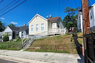 913 47th Pl NE, Washington, DC 20019 - Photo 2