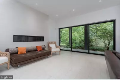2905 University Terrace NW, Washington, DC 20016 - Photo 38