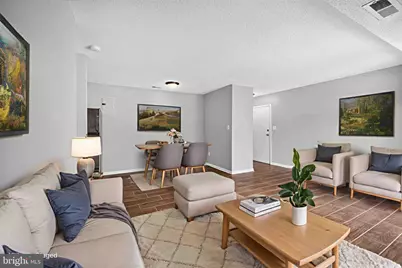 625 Chesapeake Street SE #301, Washington, DC 20032 - Photo 2