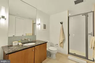 1025 1st SE, Washington, DC 20003 - Photo 22