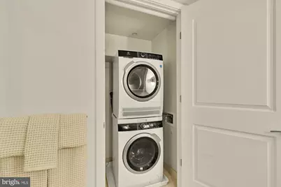 1025 1st SE #104, Washington, DC 20003 - Photo 24