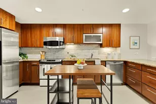 1025 1st SE, Washington, DC 20003 - Photo 6