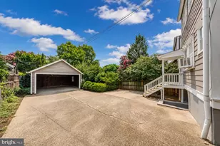 3107 34th St NW, Washington, DC 20008 - Photo 32