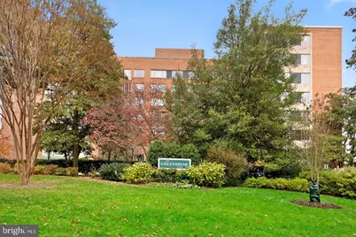 4301 Massachusetts Avenue NW #2009, Washington, DC 20016 - Photo 2