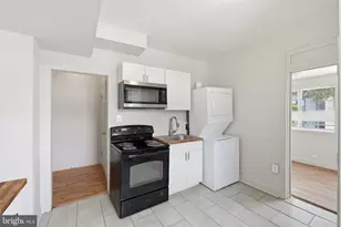 1103 Queen St NE, Washington, DC 20002 - Photo 6