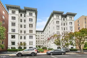 2123 California St NW, Washington, DC 20008 - Photo 2