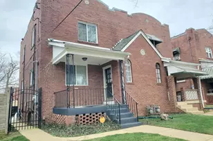 30 53rd St SE, Washington, DC 20019 - Photo 2