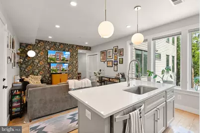811 Upshur Street NW #6, Washington, DC 20011 - Photo 4