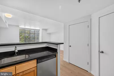 3883 Connecticut Avenue NW #206, Washington, DC 20008 - Photo 12