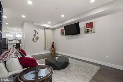 51 Q Street NW, Washington, DC 20001 - Photo 4