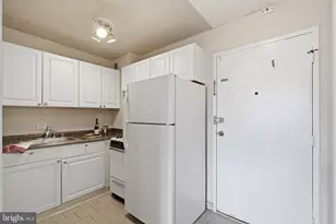 2800 Wisconsin Ave NW, Washington, DC 20007 - Photo 14