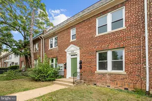 1838 C St SE, Washington, DC 20003 - Photo 16