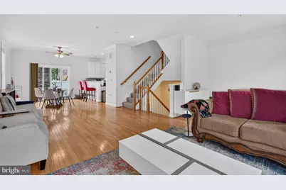 112 56th Place SE, Washington, DC 20019 - Photo 8