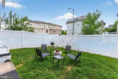 112 56th Place SE, Washington, DC 20019 - Photo 10