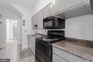 213 S St NW, Washington, DC 20001 - Photo 10