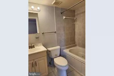 244 60th Street NE #201, Washington, DC 20019 - Photo 6