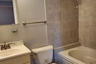 244 60th St NE, Washington, DC 20019 - Photo 6