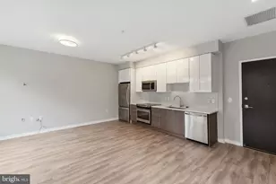 911 2nd St NE, Washington, DC 20002 - Photo 6
